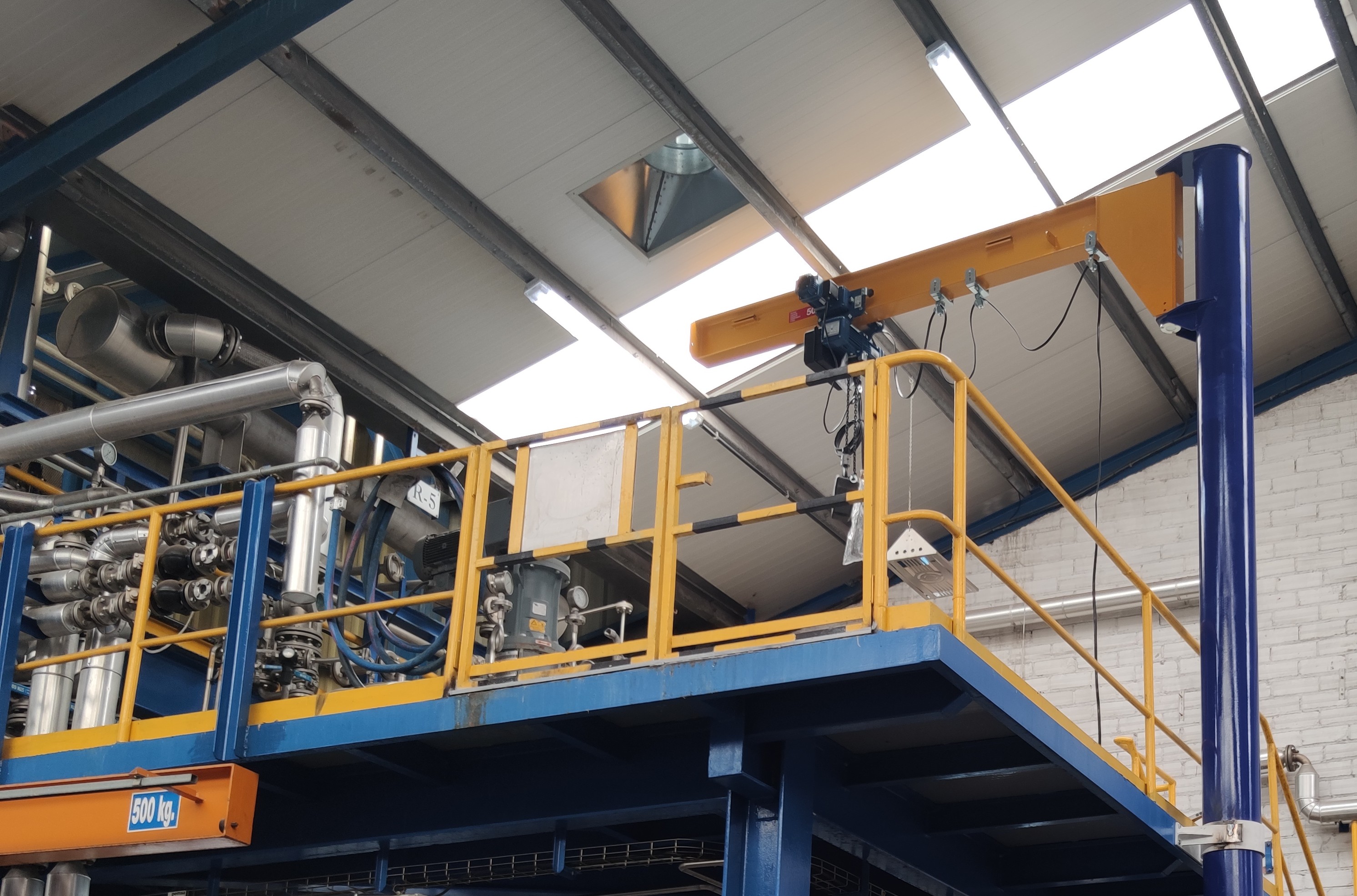 Puente grúa SIDEMSA para planta química
